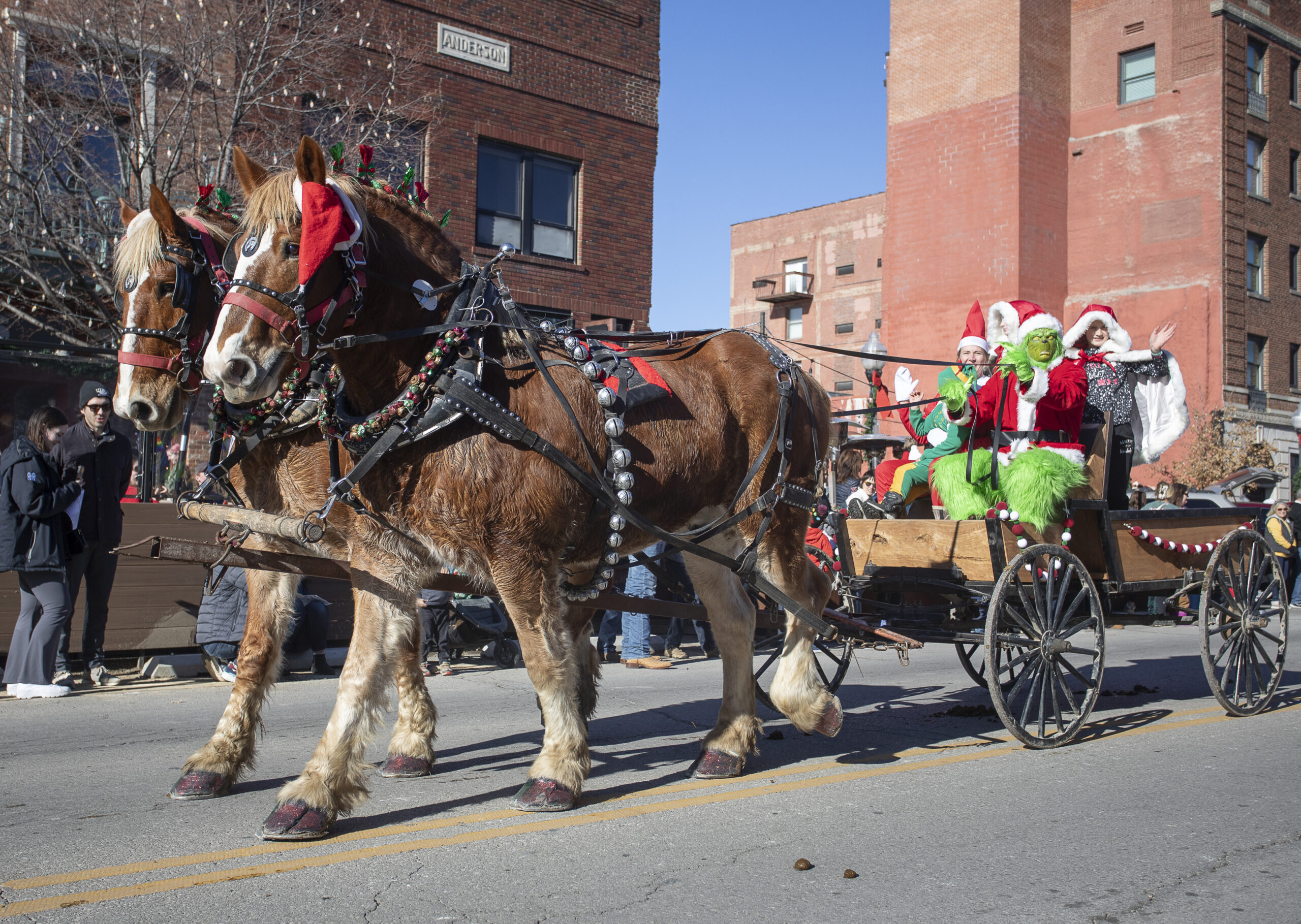 Organizers cancel next week’s Old-Fashioned Christmas parade in ...